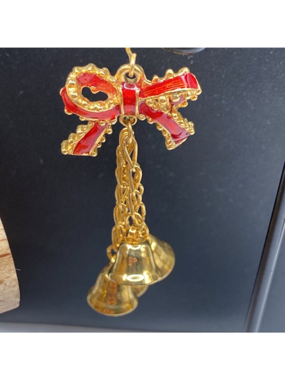 Christmas Bells Earrings & Bracelet With Enamel Red Bows Size 6.5 Gold Tone - Picture 3 of 6